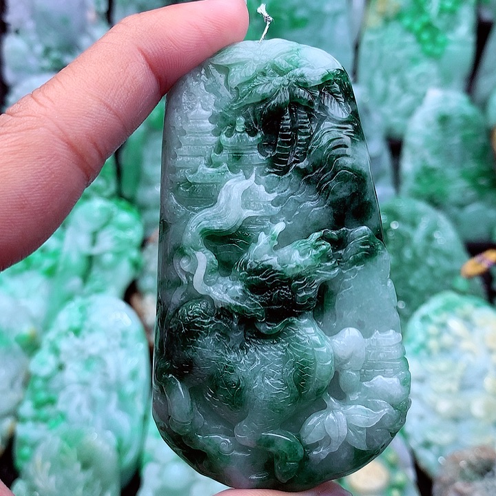 翡翠吊坠(不含链)未镶嵌