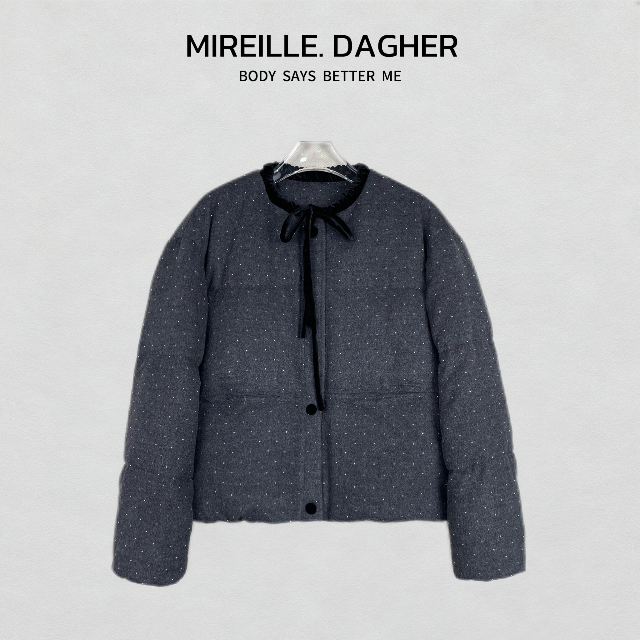 米莱Jiaer/新款时尚圆领小香拼接蝴蝶结羽绒服29901