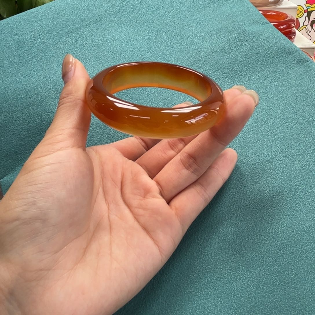 手镯玛瑙/玉髓未镶嵌