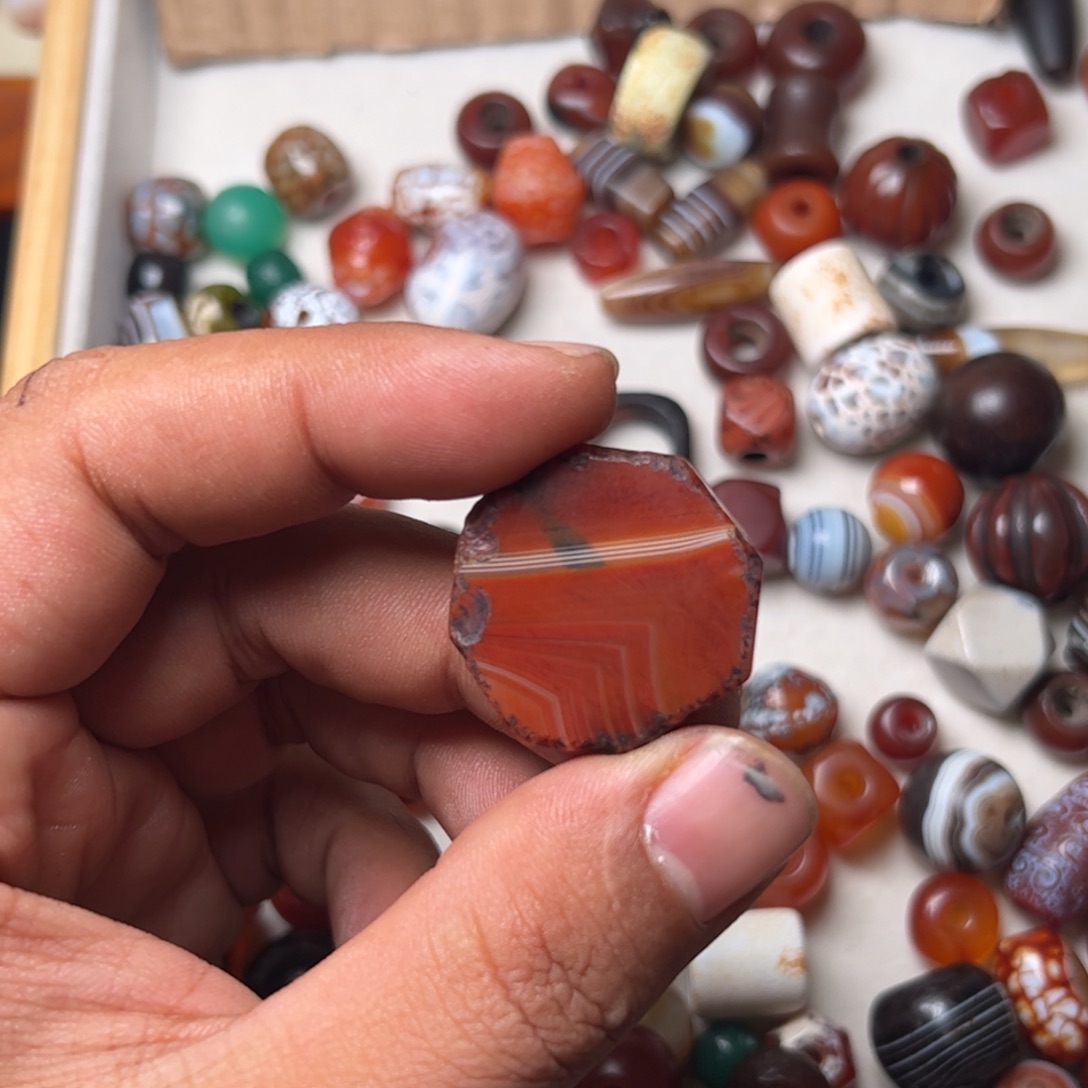 石***娃玛瑙/玉髓未镶嵌配饰