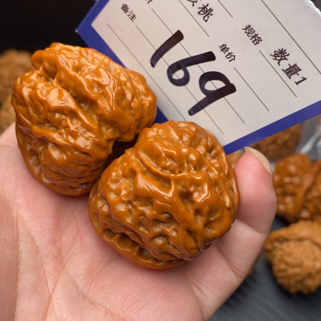 山***呀桃核把件蛤蟆40mo