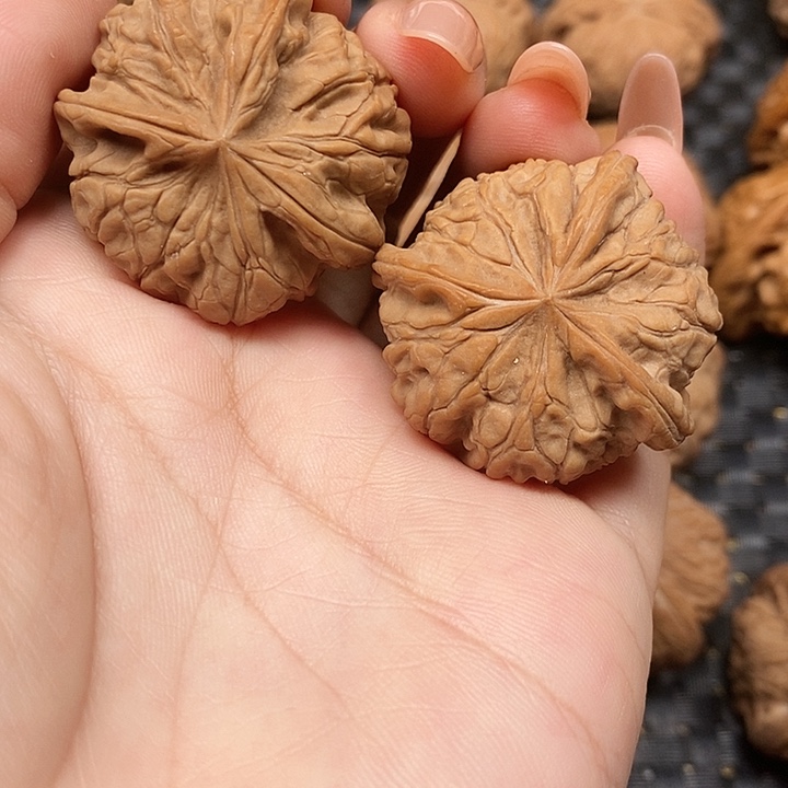 吊坠文玩核桃三棱子36