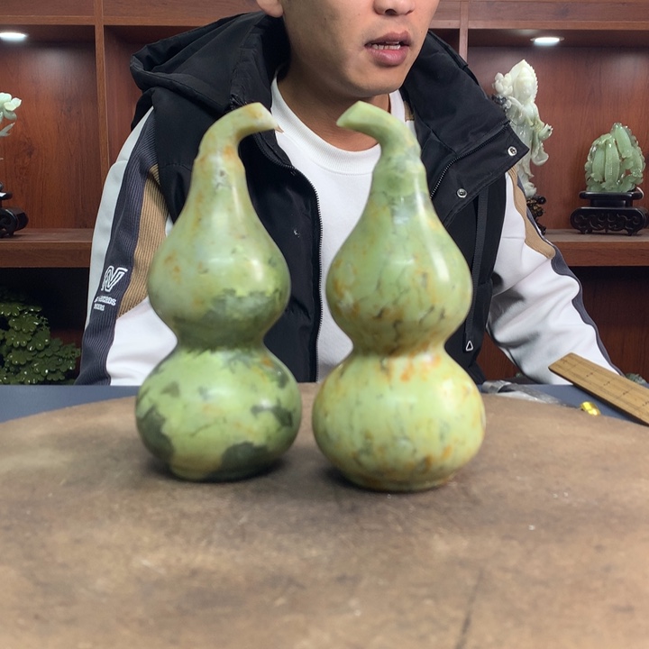 蛇纹石玉（覆膜）珠宝奇石未镶嵌繁**锦