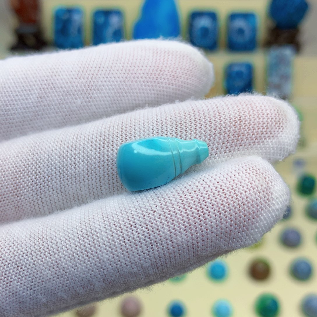 绿松石绿松石未镶嵌