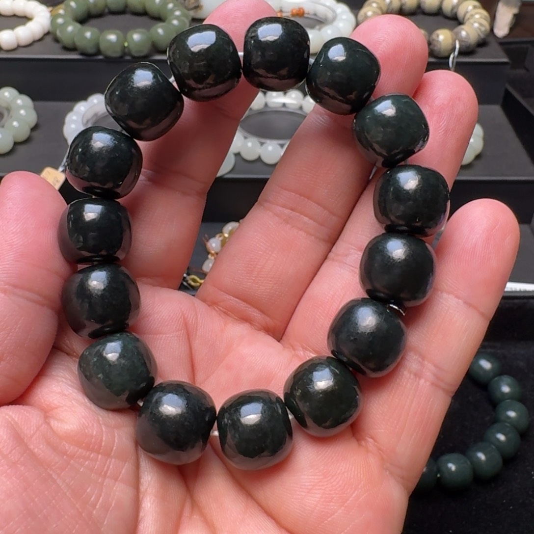 和田玉手链未镶嵌