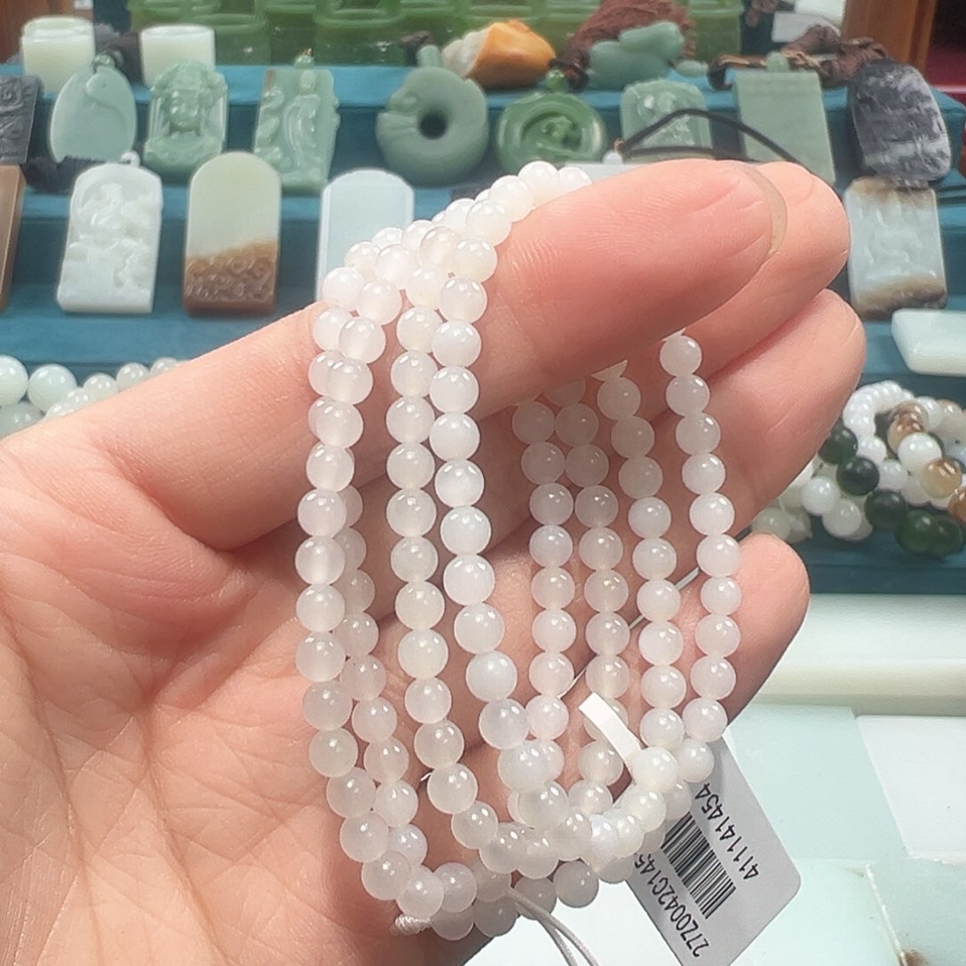 定制和田玉吊坠未镶嵌