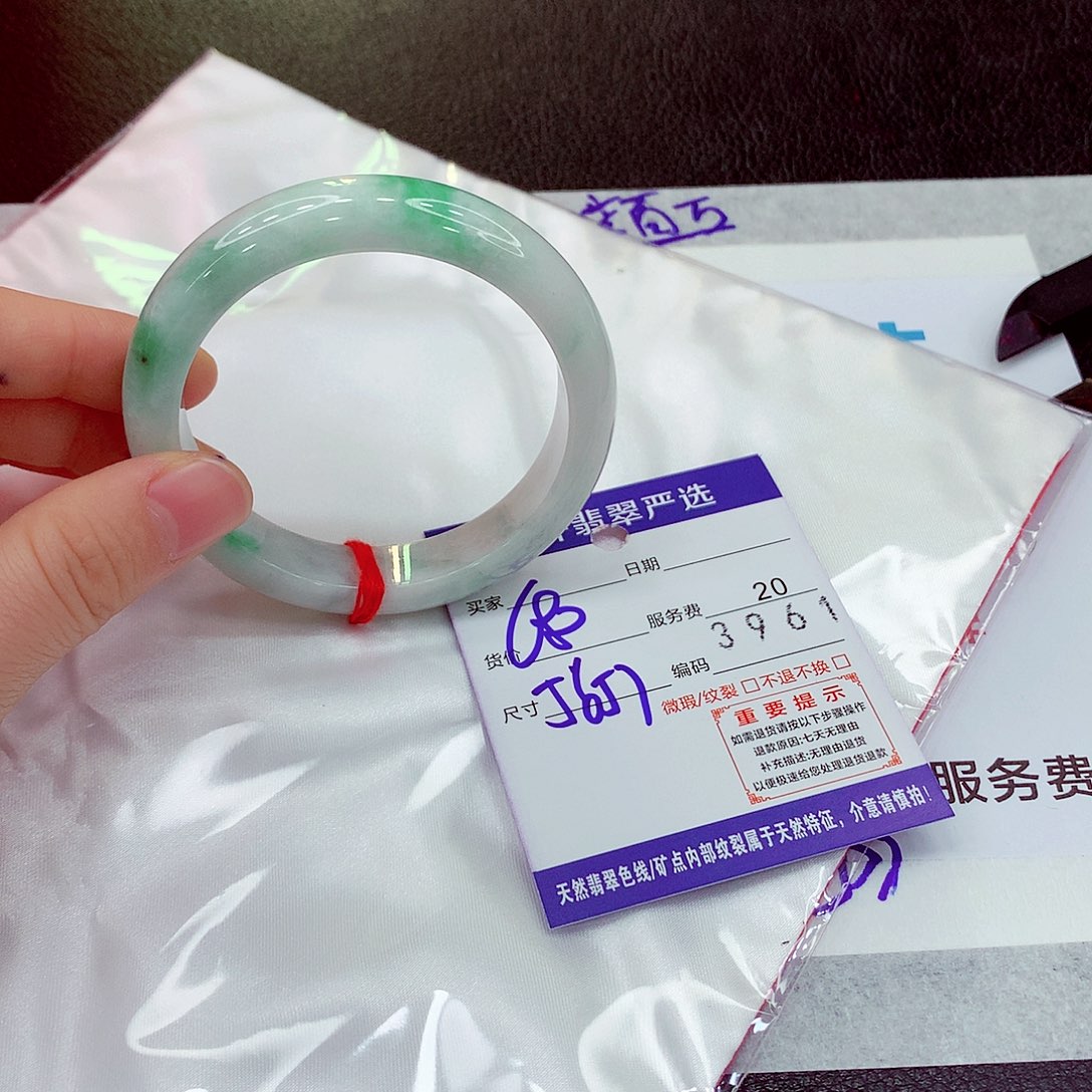 翡翠未镶嵌手镯11111