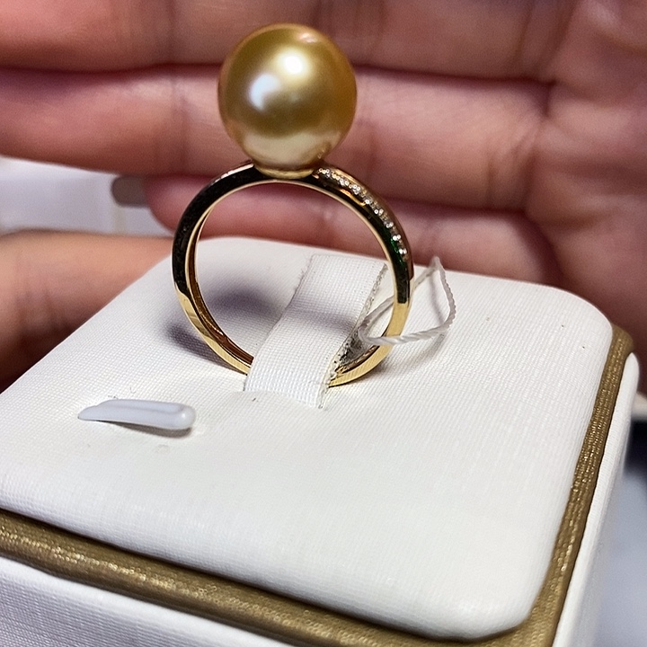戒指18K金镶嵌海水珍珠
