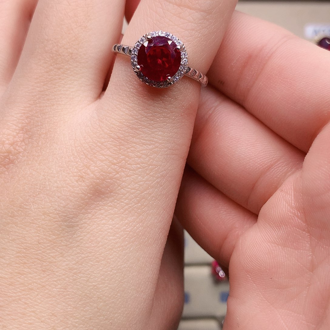 银S925镶嵌戒指红宝石