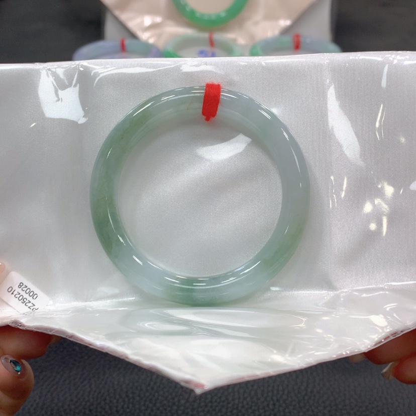 【闪购商品】翡翠手镯未镶嵌翡翠