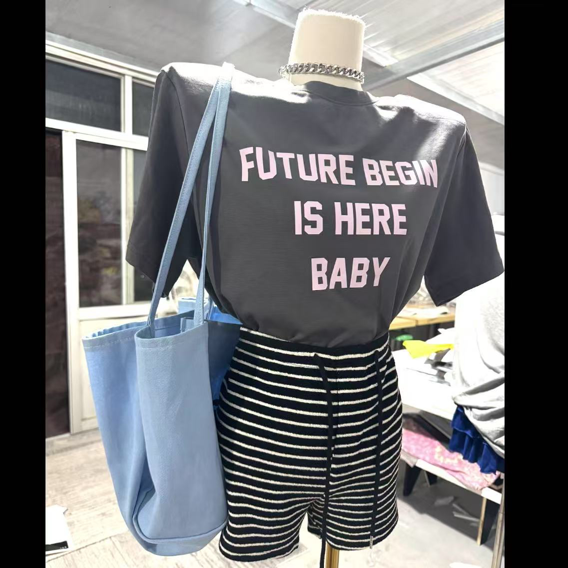 夏季新款设计【粉色小字母半袖】垫肩直角肩宽松阔版休闲大t恤