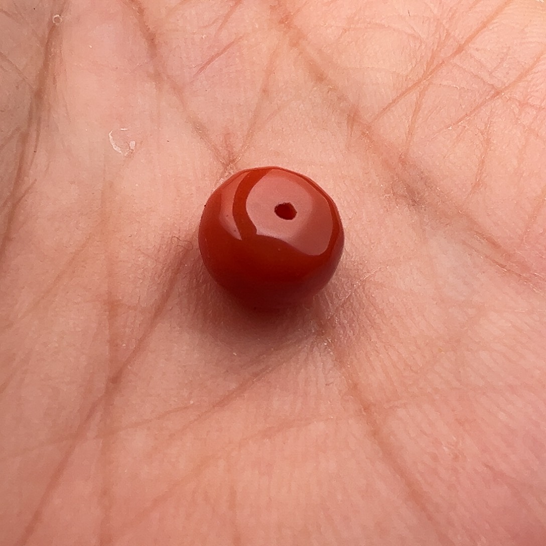 南红玛瑙珠子未镶嵌N****?