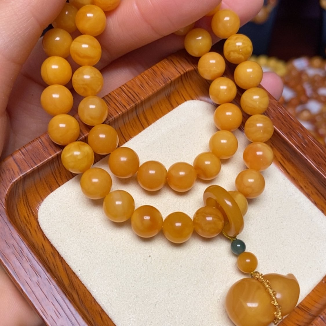 【闪购商品】蜜蜡手链未镶嵌手串