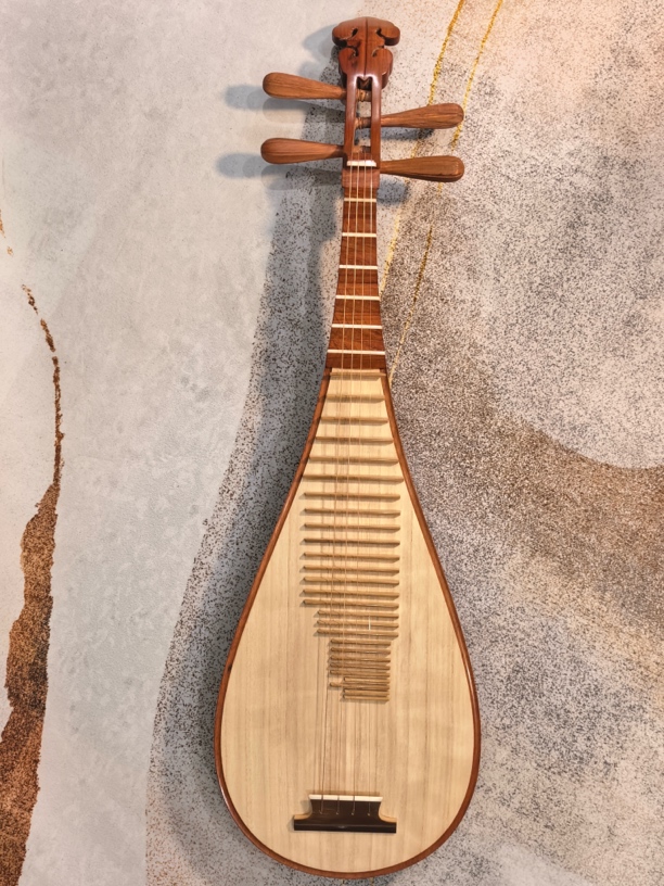 大果紫檀木琵琶-张天硕制