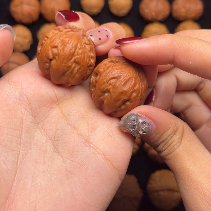 @***你文玩核桃吊坠核桃