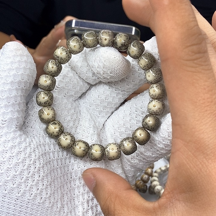 星月菩提吊坠抱***?aaaaaaaaaaaaaaa22