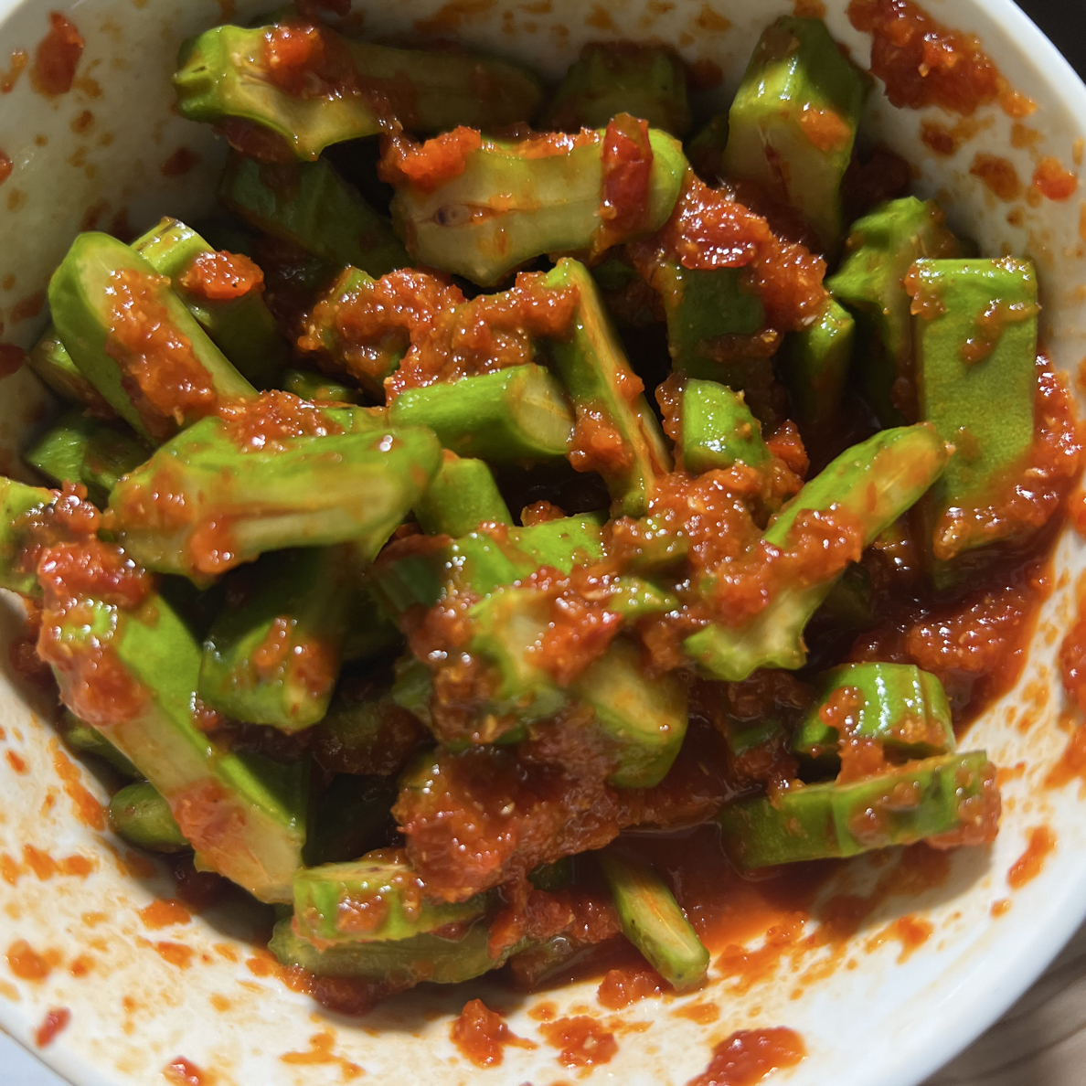 农家制止刀豆拌辣椒酱辣椒炒肉