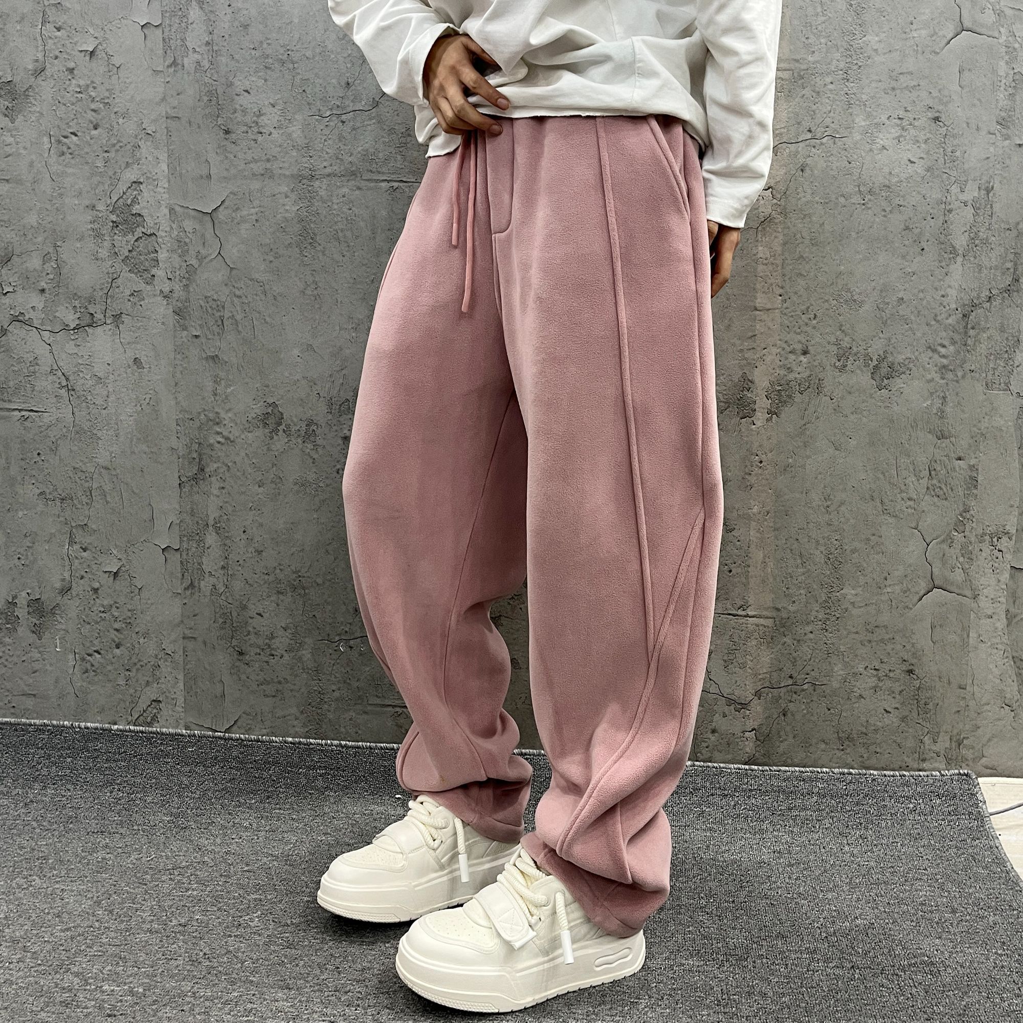 尹小鸡 冬季保暖加绒加厚双面奥力绒宽松糖果色休闲裤男女 423