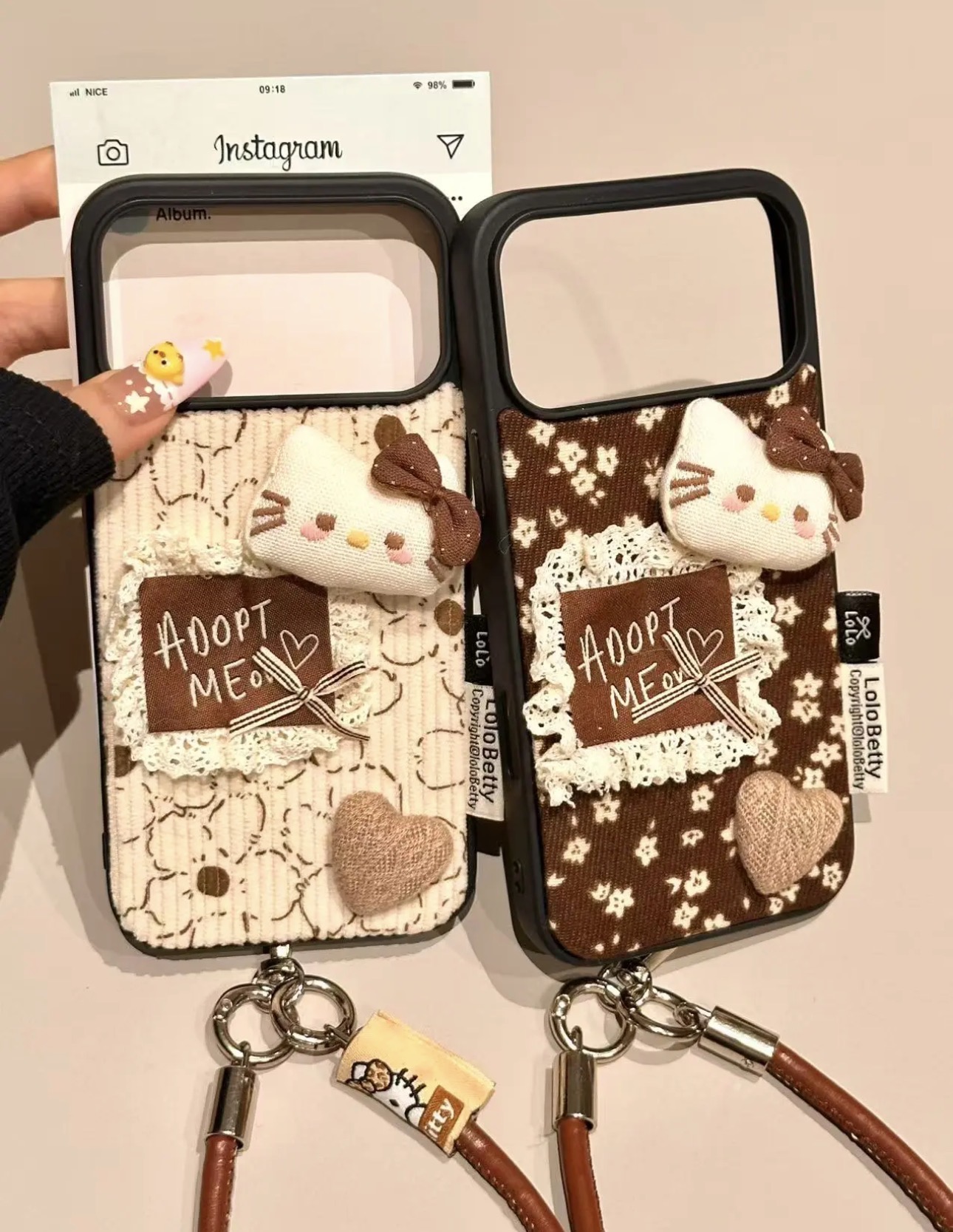 ins冬日灯芯绒凯蒂猫适用苹果17promax手机壳iPhone161514女16pro