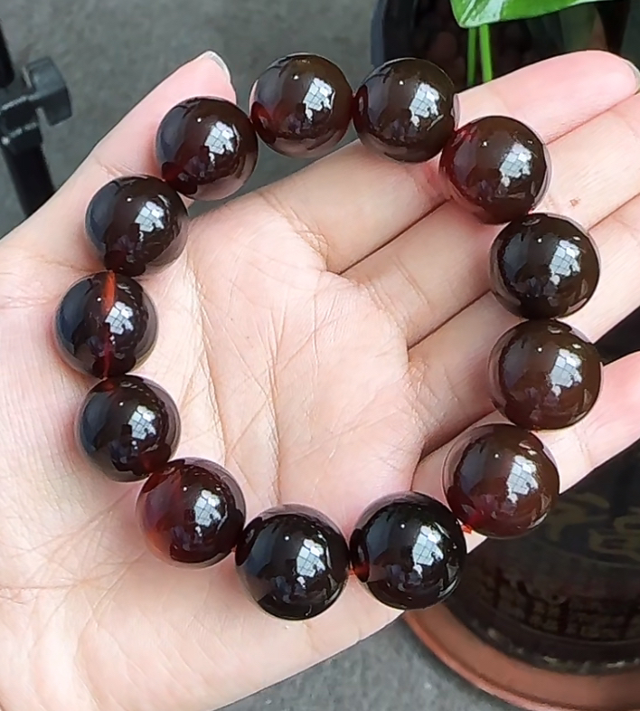 【齐福珠宝】XQ1076/15mm天然琥珀紫蜜圆珠手串（多样性发其一）