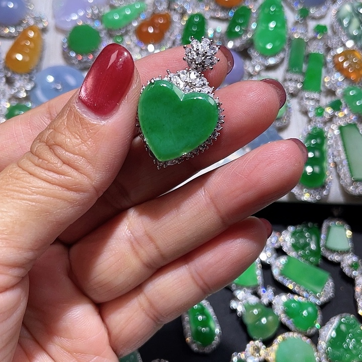 翡翠银S925镶嵌颈饰