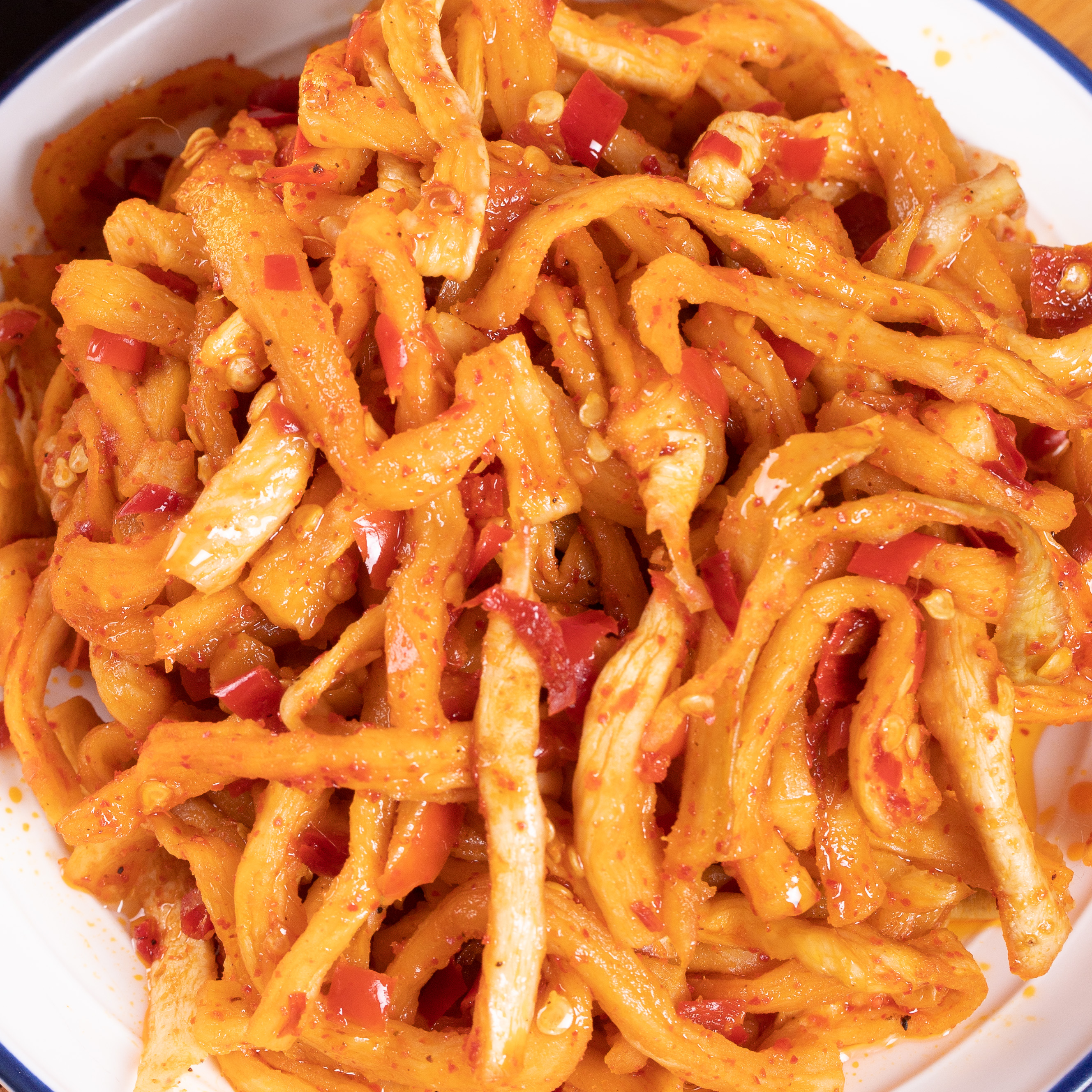 湖南衡东香辣脆萝卜条独立包装开胃爽口小零食