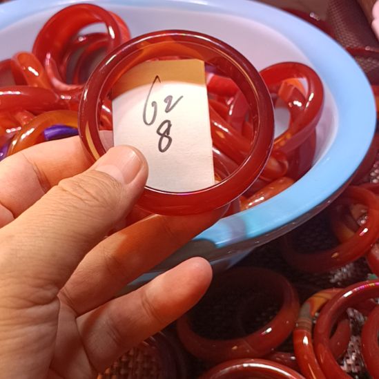 玛瑙/玉髓未镶嵌手镯