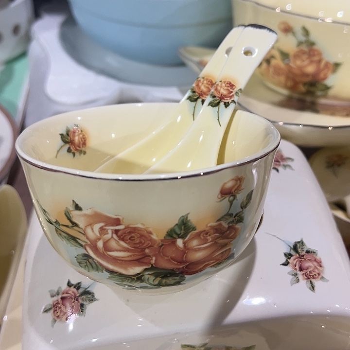 陶两个，111111111111.4.5送勺子