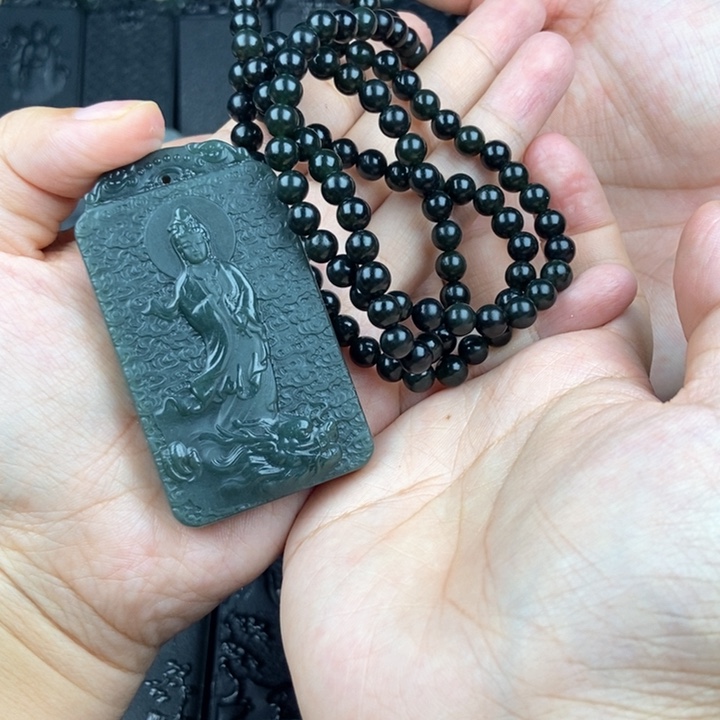 和田玉未镶嵌颈饰0**6