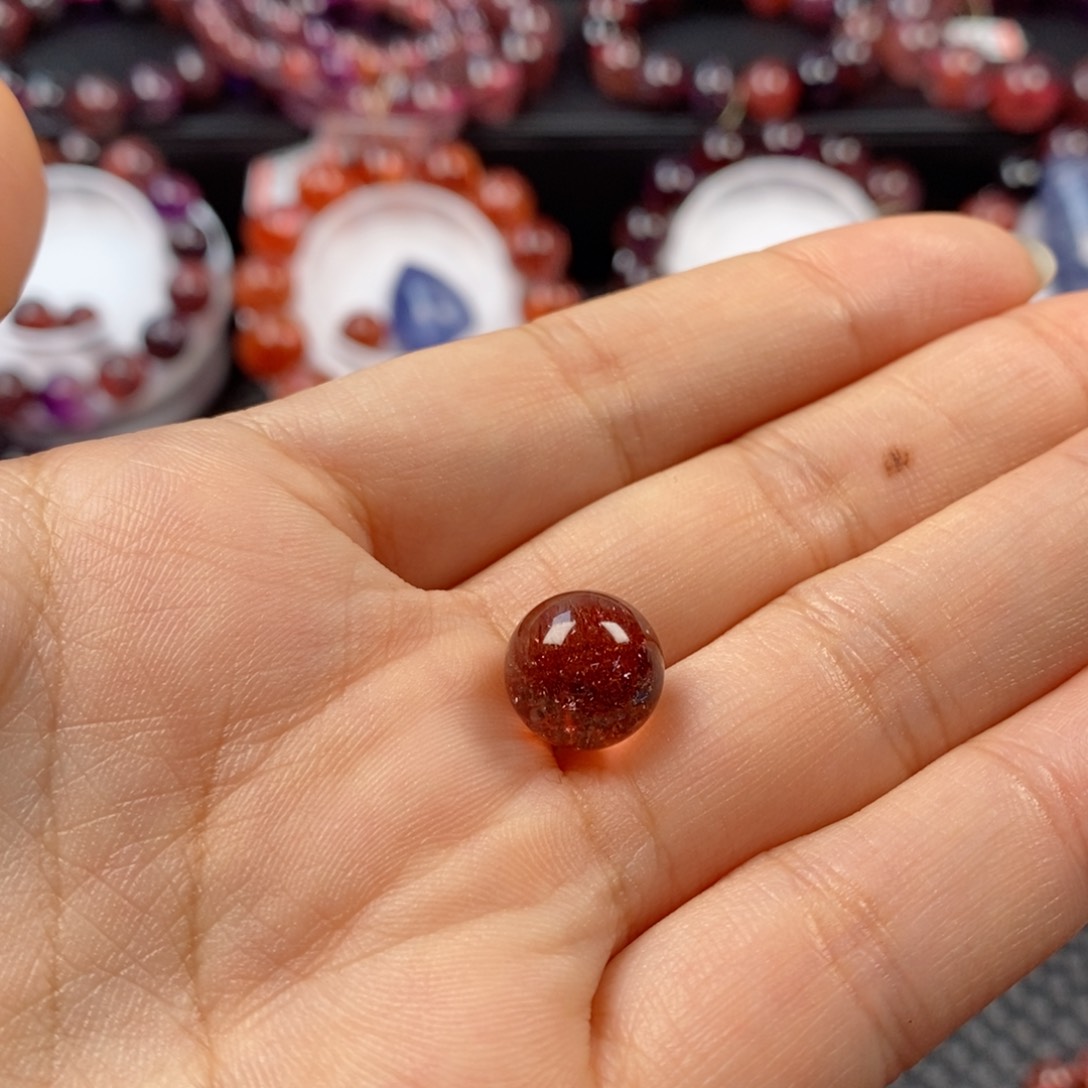 水晶金草莓11.4m单珠未镶嵌真****言