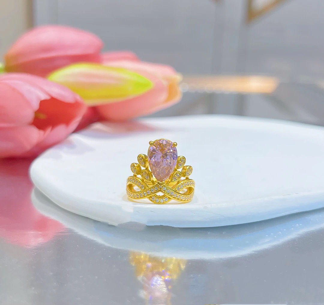 足金皇冠戒指5D黄金戒指气质轻奢时尚百塔精致甜美镶嵌