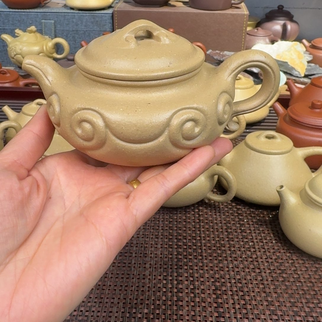 本山绿泥茶壶260毫升梨皮