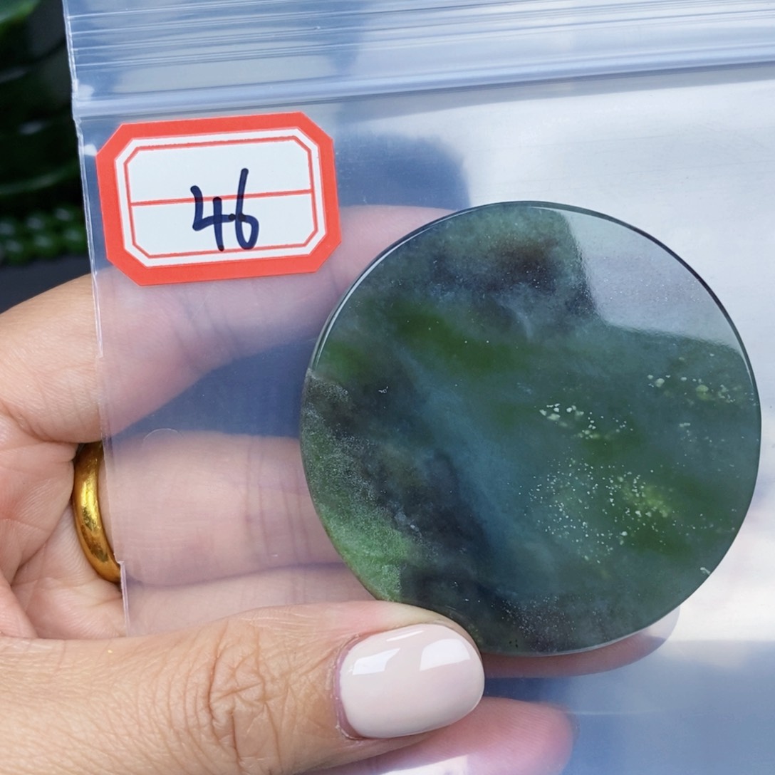 和田玉边角未镶嵌