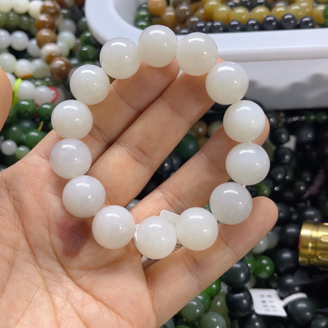 未镶嵌手链和田玉