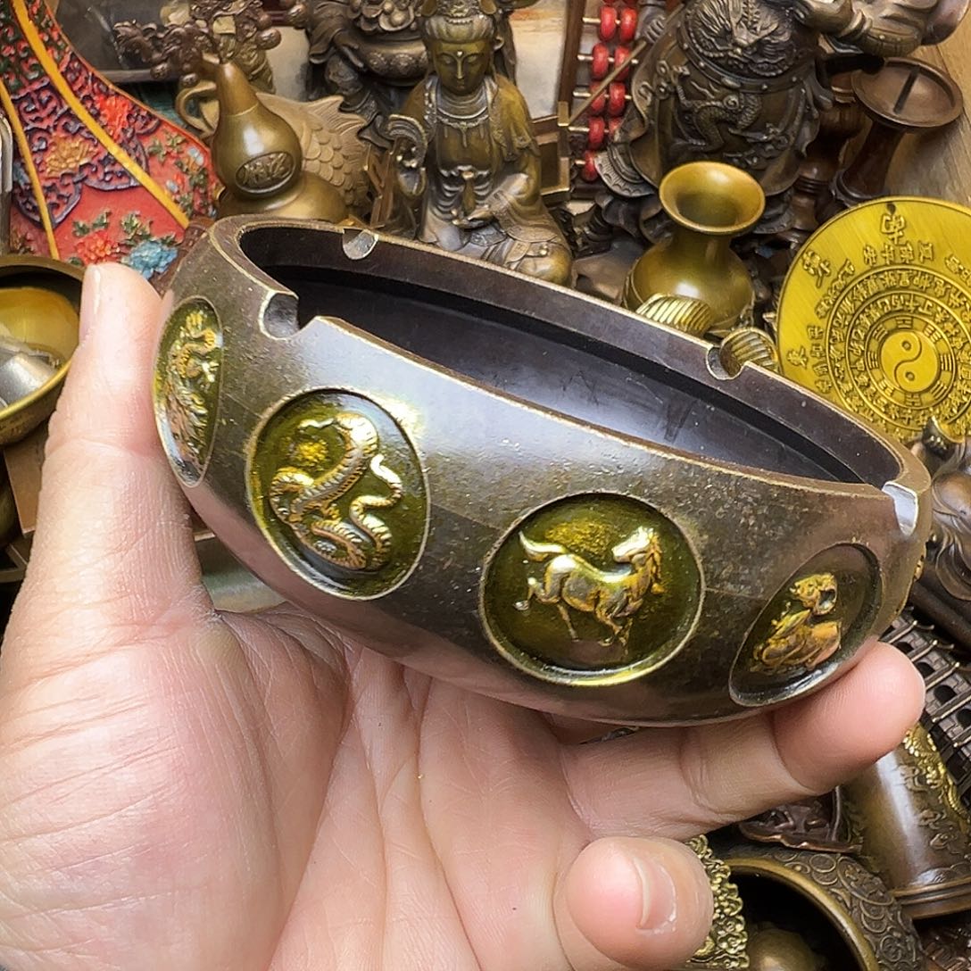 精品铜器，精美文玩