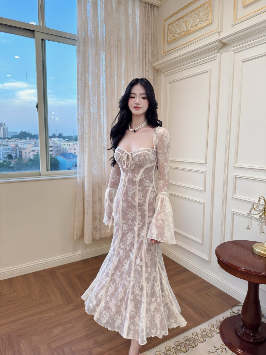 黛娜【法式蕾丝】长款连衣裙初秋喇叭袖重工鱼骨收腰显瘦性感鱼尾裙