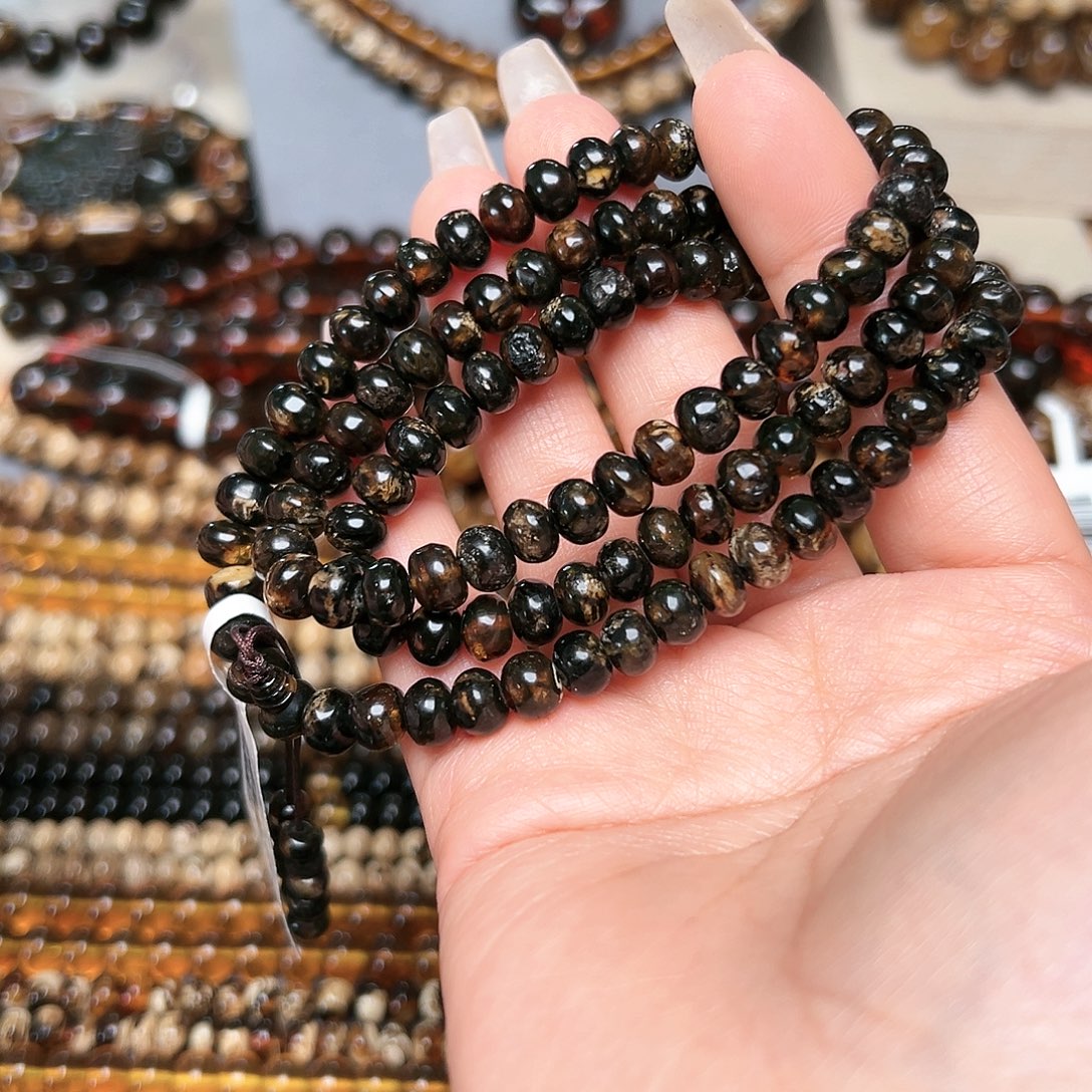 琥珀未镶嵌裸石抚顺琥珀七20705