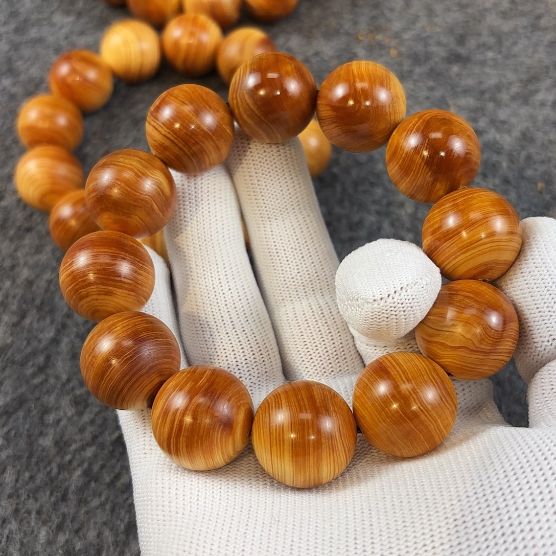 崖柏2.0黄粉骨极致香 全透沉水高蜜度