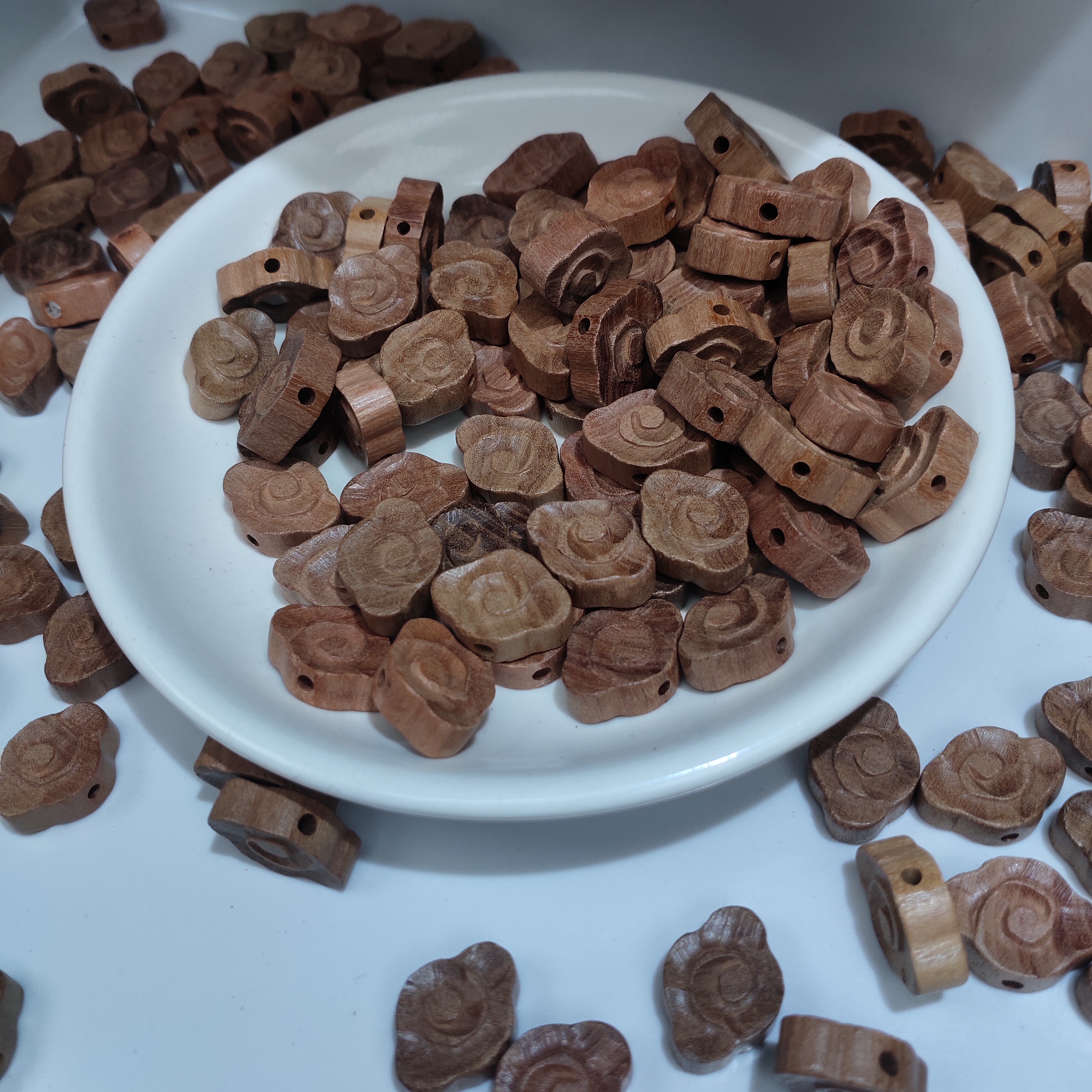 【散珠批发】x691桃木祥云*3颗