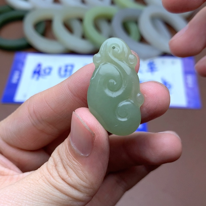 和田玉珠宝半成品未镶嵌