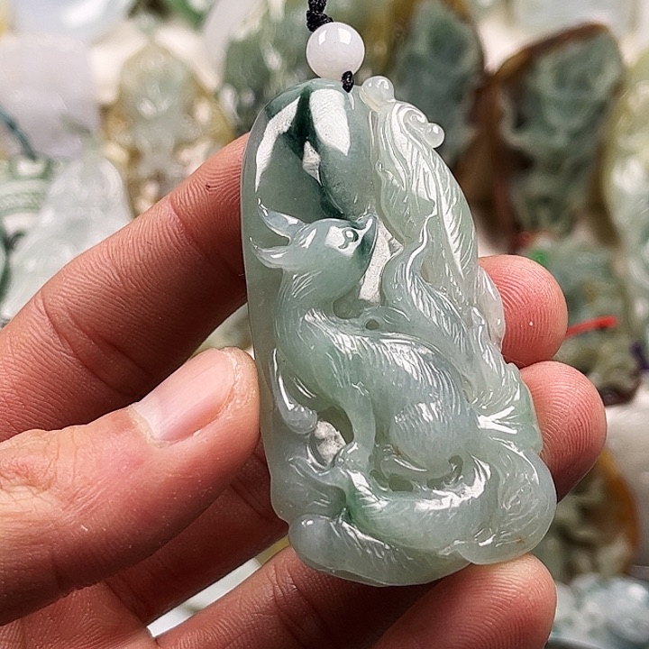 定制翡翠未镶嵌翡翠