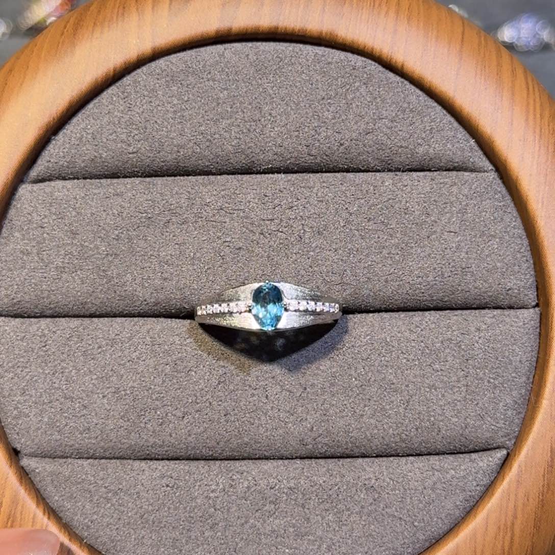 托帕石戒指银S925镶嵌