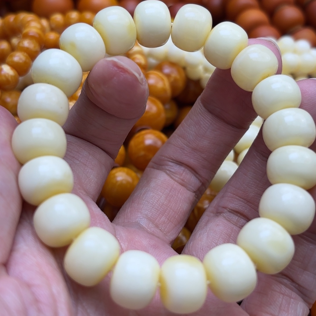 琥珀手链未镶嵌蜜蜡