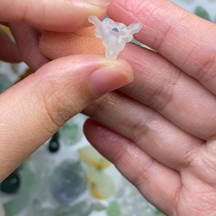 定制翡翠未镶嵌鹿头