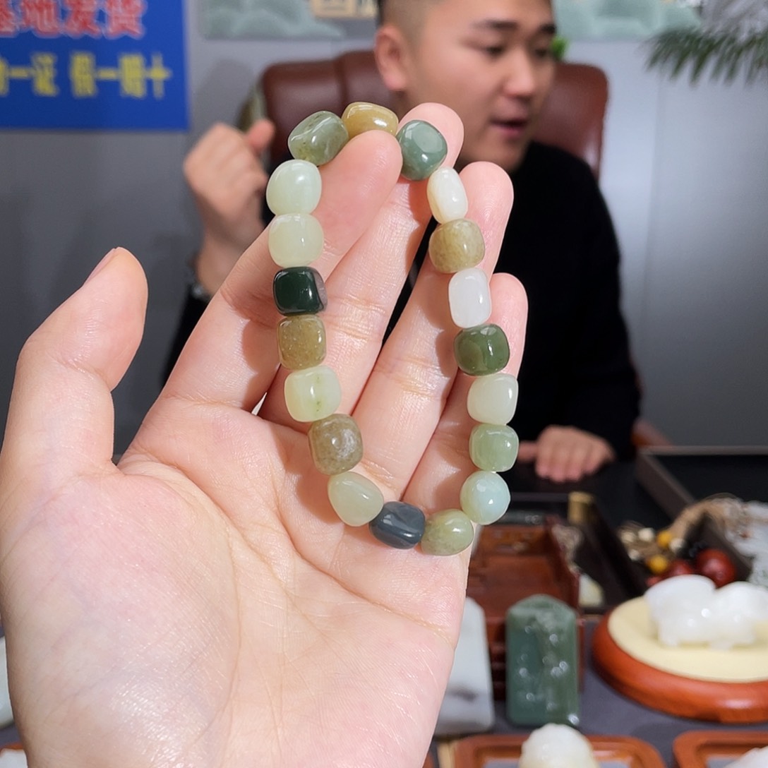 和田玉（糖玉）手链未镶嵌
