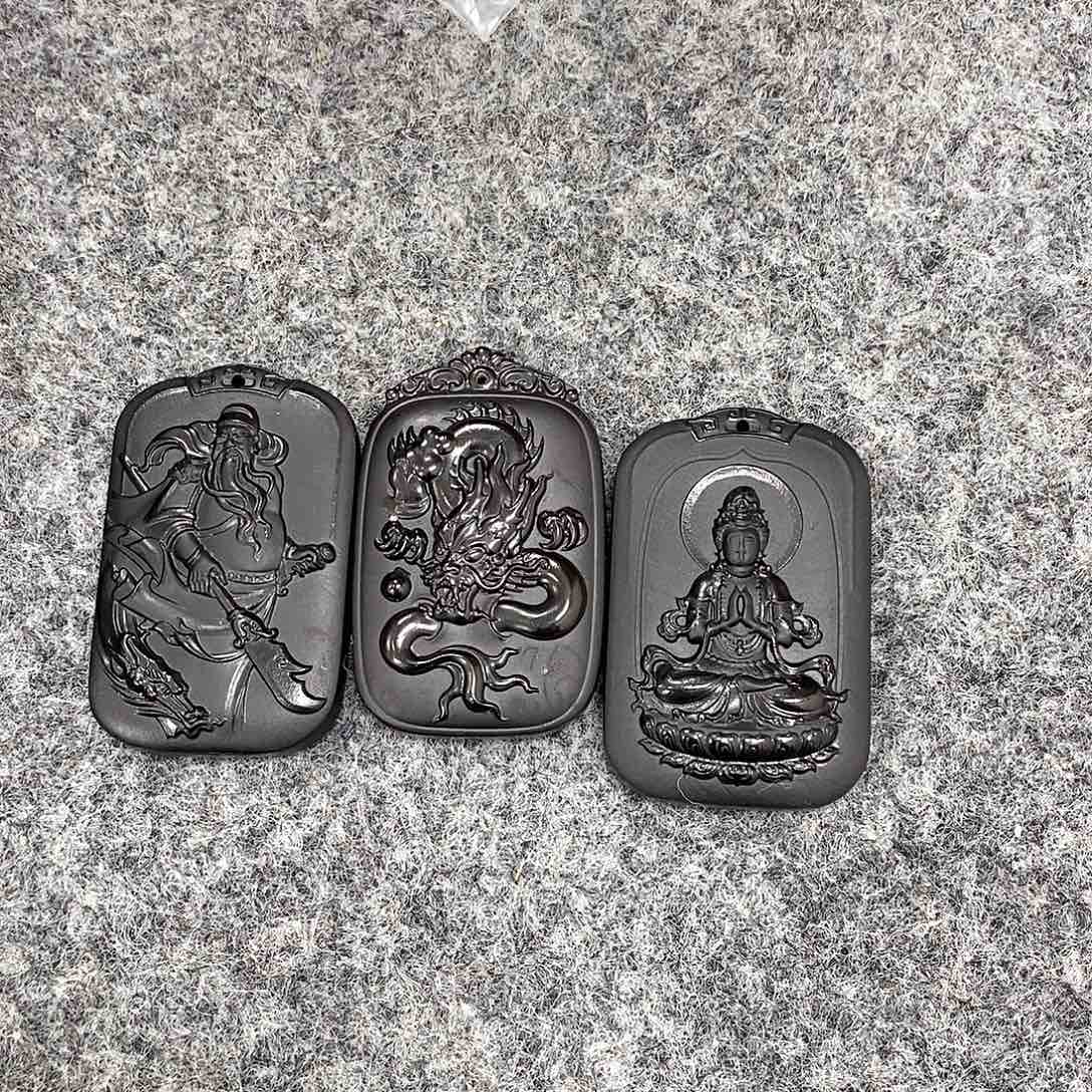 和田玉吊坠(不含链)未镶嵌得**型