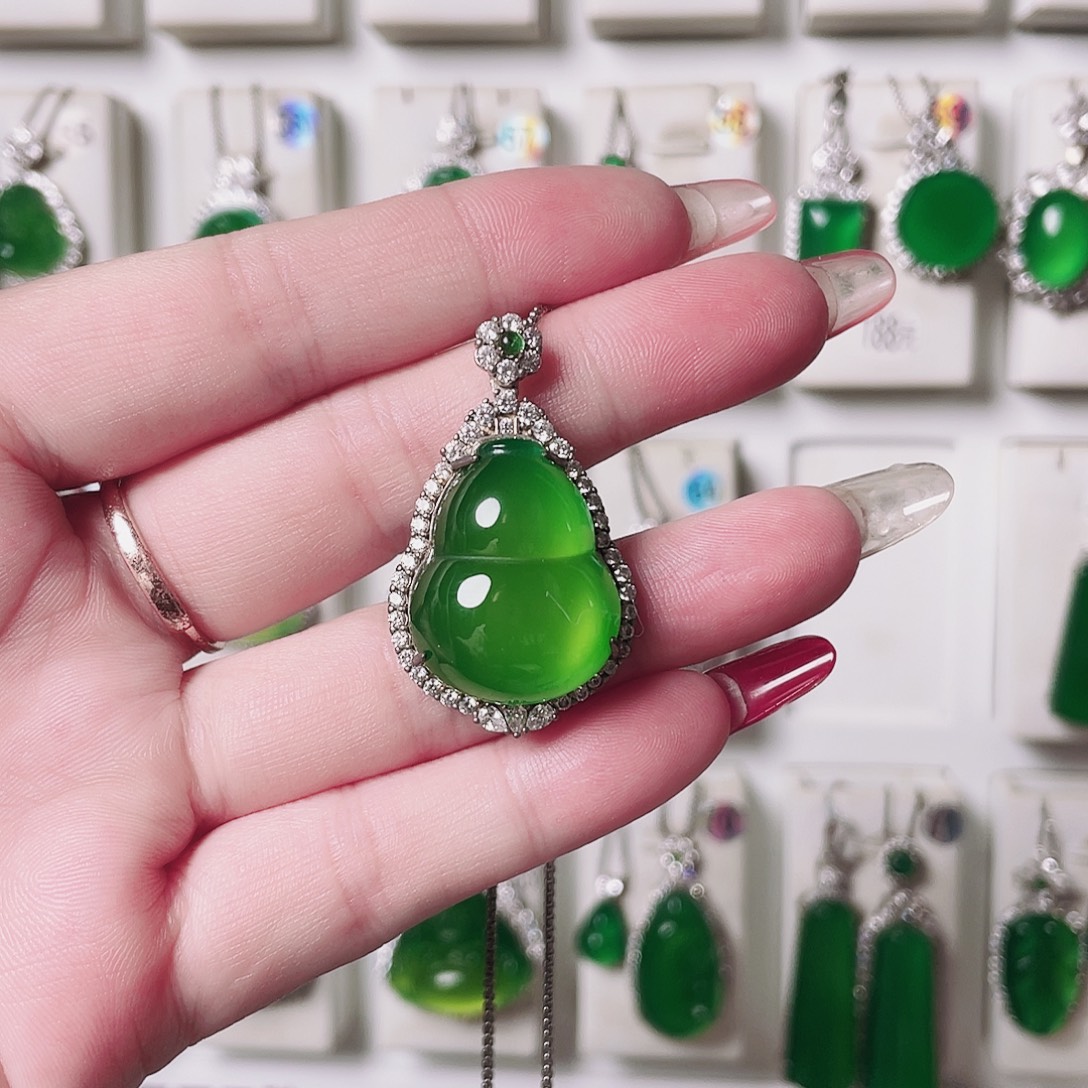 玛瑙/玉髓银S925镶嵌颈饰