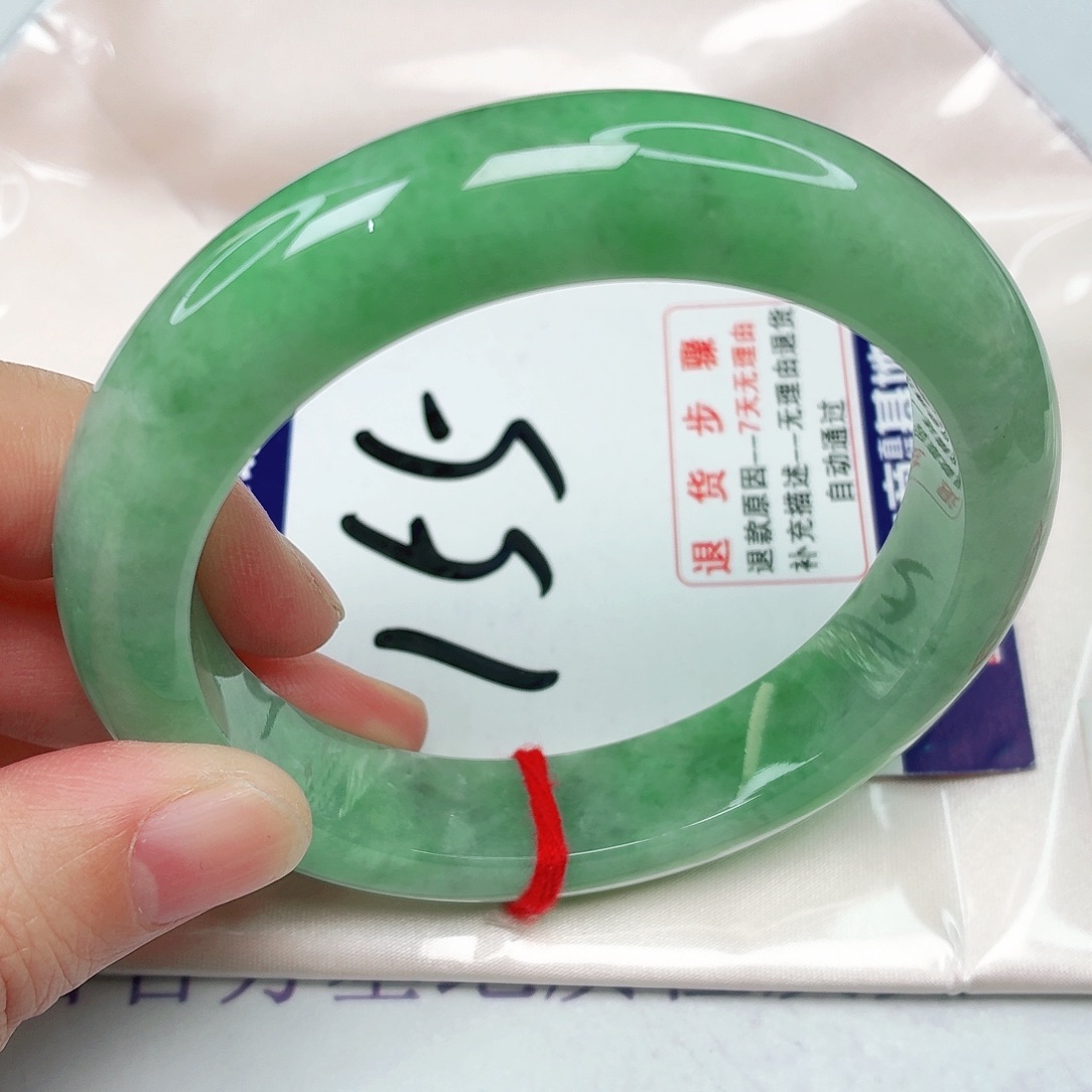 未镶嵌手镯翡翠57