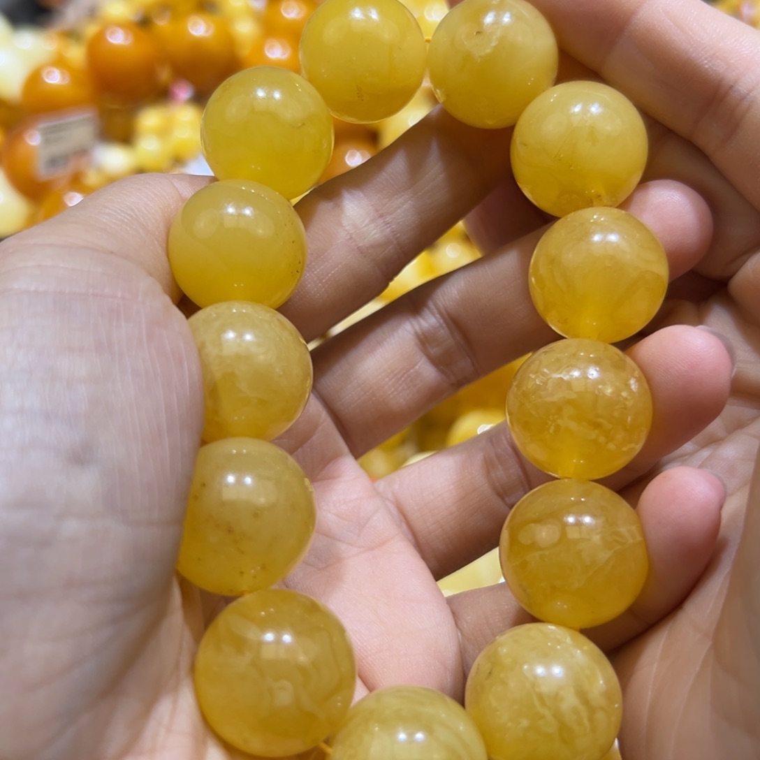 琥珀珠宝奇石未镶嵌