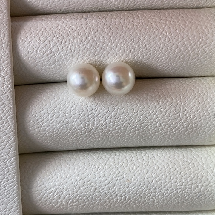 18K金镶嵌海水珍珠耳饰澳白8-9mm